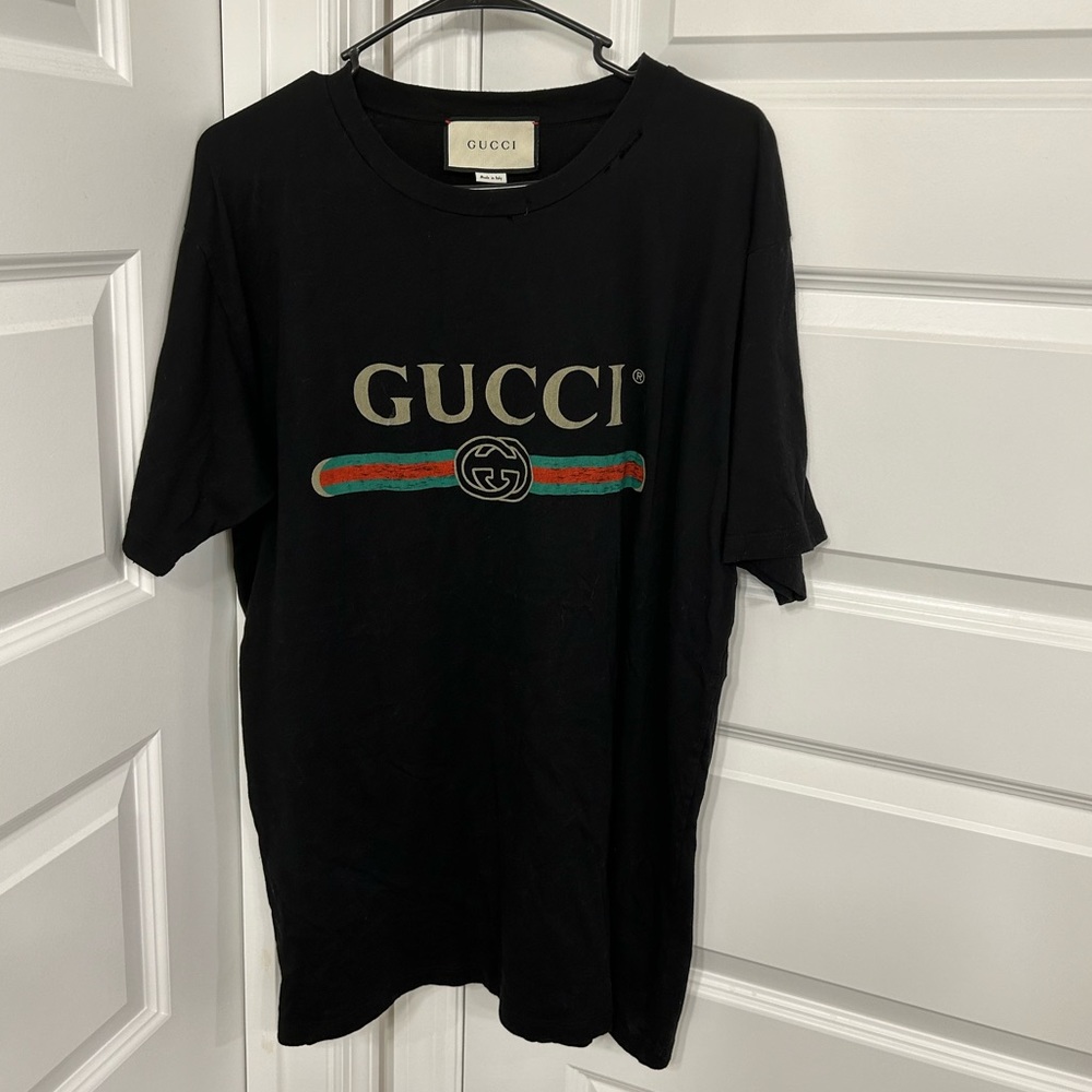 Oversize T-shirt with Gucci logo